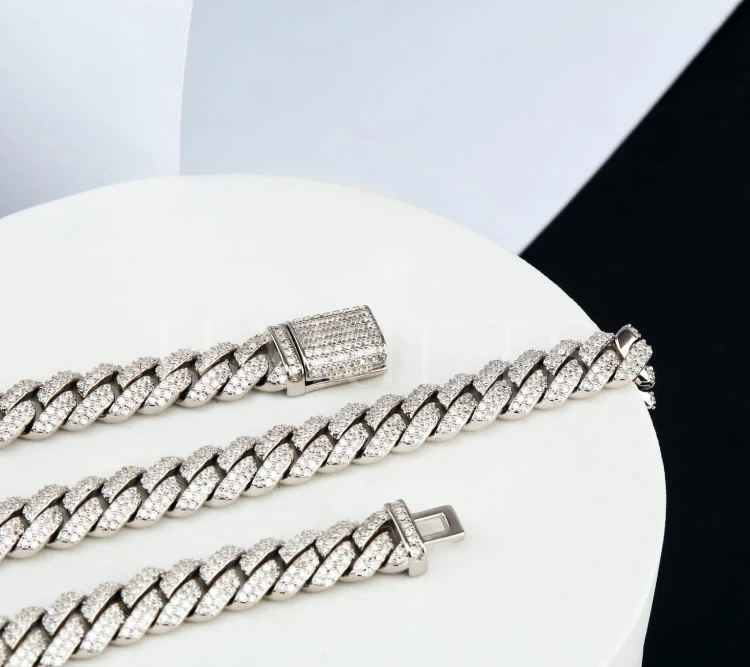 collier-chaine-cubaine-moissanites-8mm-argent-hariets.jpg