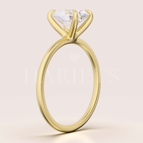 bague-fiancailles-solitaire-forever-moissanite-1_5ct-profil-taille-ovale-or-jaune-hariets.jpg