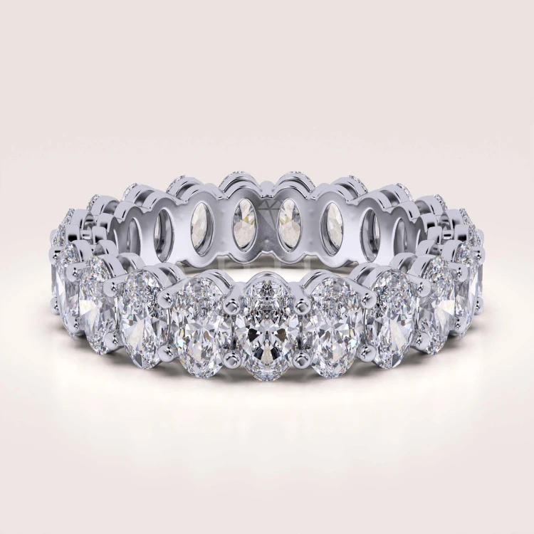 alliance-eternity-avec-moissanites-taille-ovale-or-blanc-hariets.