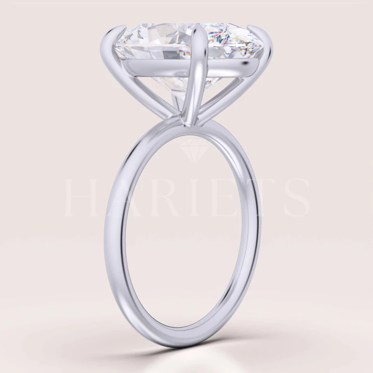 bague-de-fiancailles-royal-stones-moissanite-5ct-taille-ovale-profil-argent-bella-hariets.jpg
