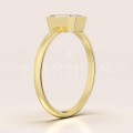 bague-de-fiancailles-bezel-moissanite-1ct-taille-emeraude-profil-or-jaune-stellar-hariets.jpg