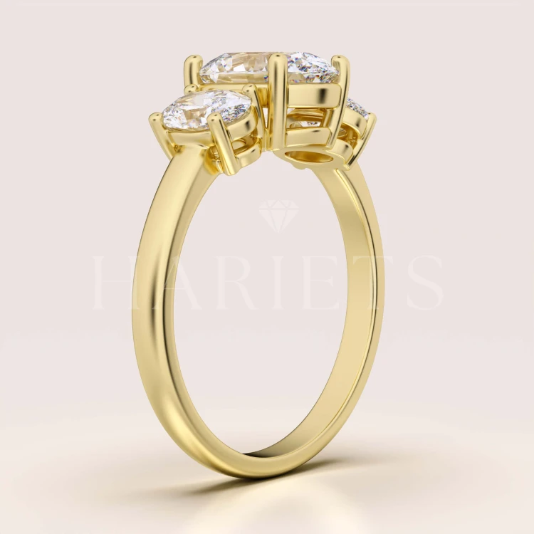 bague-de-fiancailles-trinity-moissanite-3ct-taille-ovale-profil-or-jaune-evoris-hariets.