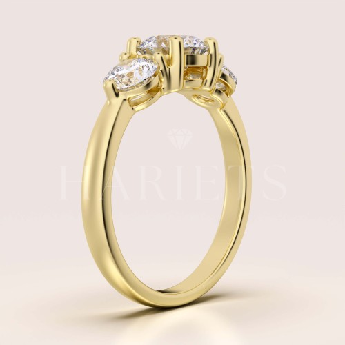 bague-de-fiancailles-trinity-moissanite-2ct-taille-brillant-profil-or-jaune-trigem-hariets.jpg