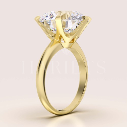 bague-de-fiancailles-royal-stones-moissanite-1-2ct-taille-brillant-profil-or-jaune-queen-hariets.jpg