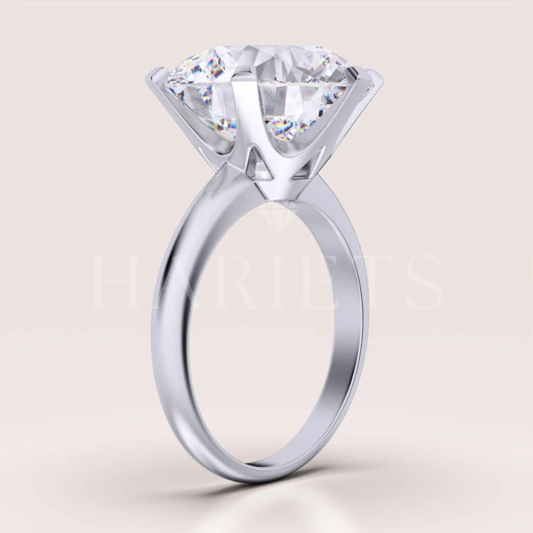 bague-de-fiancailles-royal-stones-moissanite-12ct-taille-brillant-profil-argent-queen-hariets.jpg