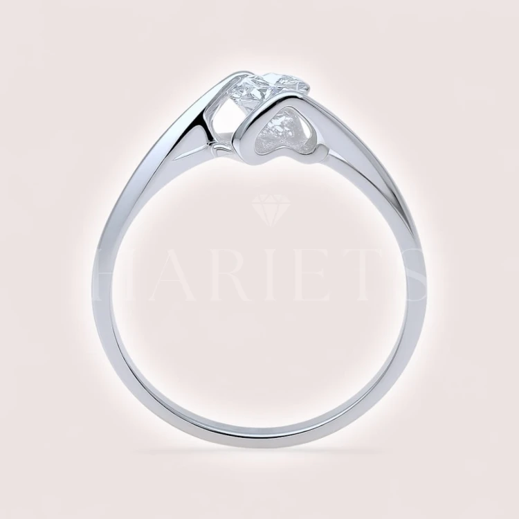 bague-moissanite-0-4ct-taille-brillant-coeur-argent-face-love-hariets.jpg