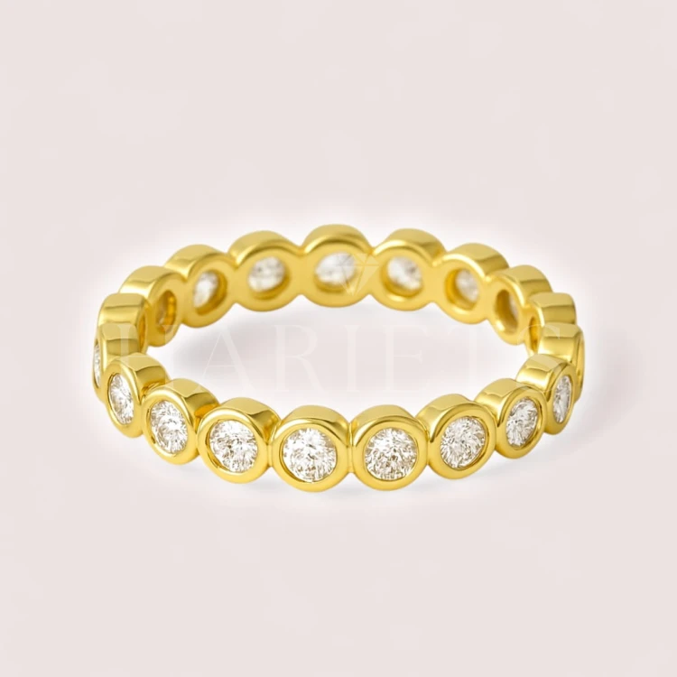 alliances-eternity-avec-moissanites-3mm-taille-brillant-bezel-argent-dore-sparkloop-hariets.jpeg