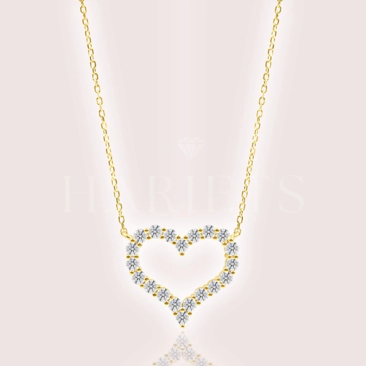 collier-forme-coeur-avec-moissanites-argent-dore-love-hariets.jpg