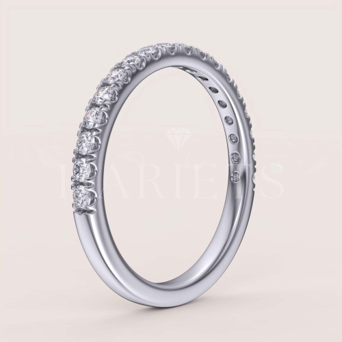 alliance-avec-moissanites-0-27ct-taille-brillant-cote-or-blanc-harmony-hariets.jpg