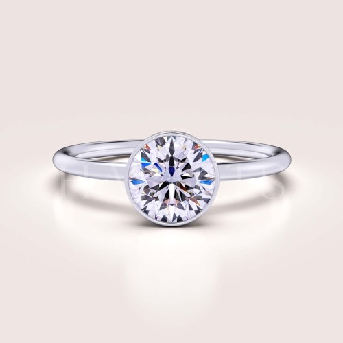 bague-de-fiancailles-bezel-hope-moissanite-1ct-taille-brillant-argent-hariets.jpg