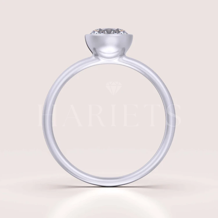 bague-de-fiancailles-bezel-hope-moissanite-1ct-taille-brillant-face-argent-hariets.jpg