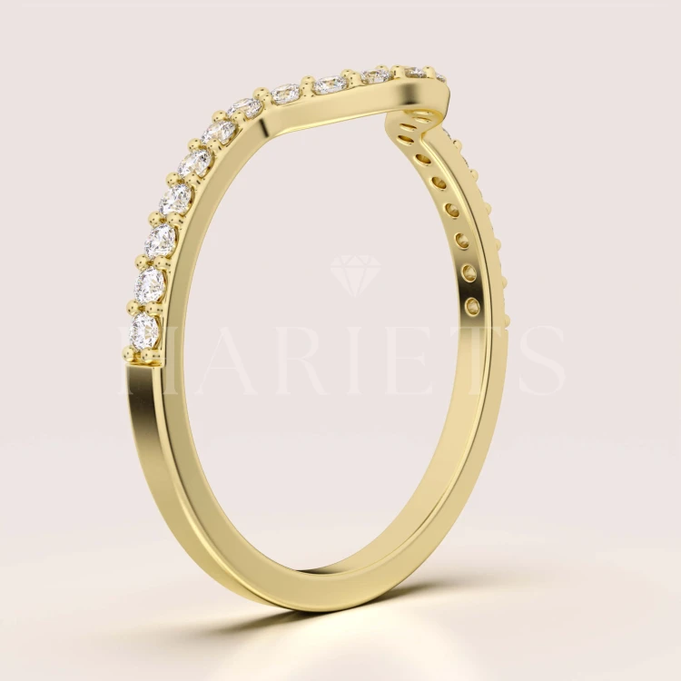 bague-avec-moissanites-curve-0-23ct-brillantschliff-profil-or-jaune-aurea-hariets.