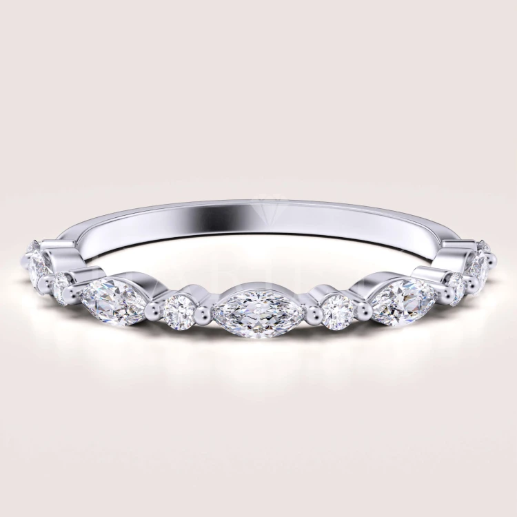 bague-avec-moissanites-0-59ct-taille-marquise-et-brillant-or-blanc-lucy-hariets.