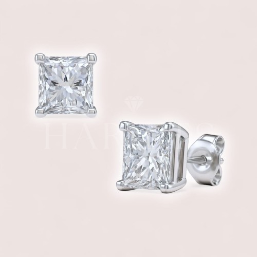 boucles-oreilles-puces-argent-925-avec-moissanites-taille-princess-1ct-hariets.