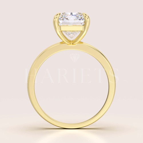 bague-de-fiançailles-royal-stones-moissanite-5ct-taille-radiant-face-or-jaune-avalon-hariets.jpg