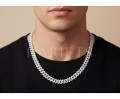 collier-cubain-avec-moissanites-largeur-8mm-argent-925-sur-le-modele-hariets.jpg