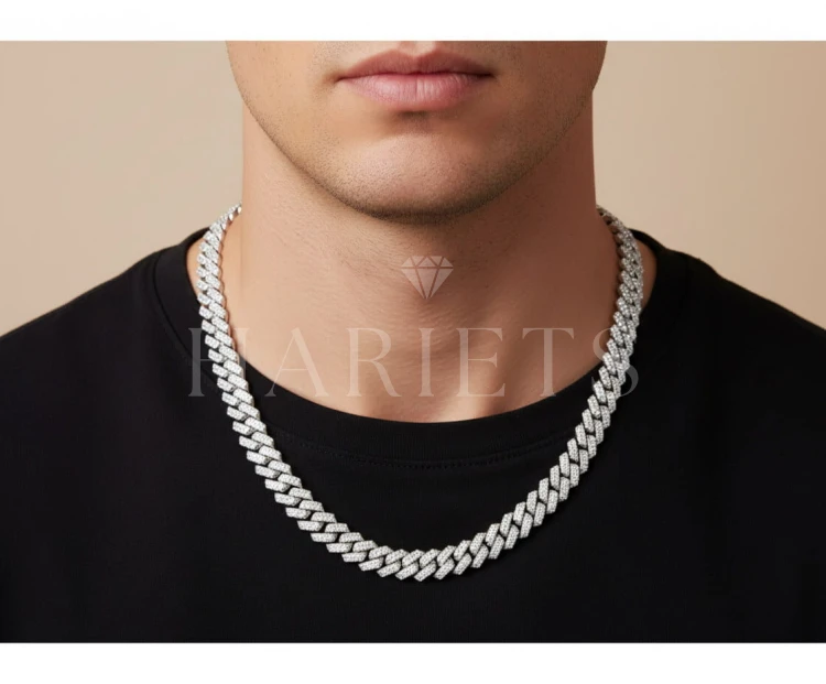 collier-cubain-avec-moissanites-largeur-8mm-argent-925-sur-le-modele-hariets.jpg