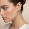 clous-d-oreilles-avec-moissanites-trigem-oreille.jpg