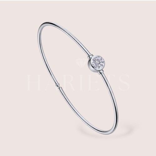 bracelet-bangle-argent-925-avec-moissanite-0.5ct-hariets.jpg