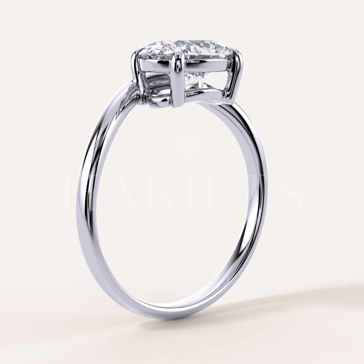 bague-fiancailles-moissanite-1_5ct-taille-ovale-argent-cote-icon-hariets.jpg