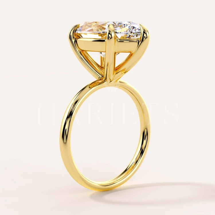 bague-fiancailles-moissanite-5ct-taille-marquise-or-jaune-cote-royal-stones-imperia-hariets.jpg