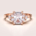 bague-de-fiancailles-trinity-diamant-de-laboratoire-1ct-taille-radiant-or-rose-legacy-hariets.jpg