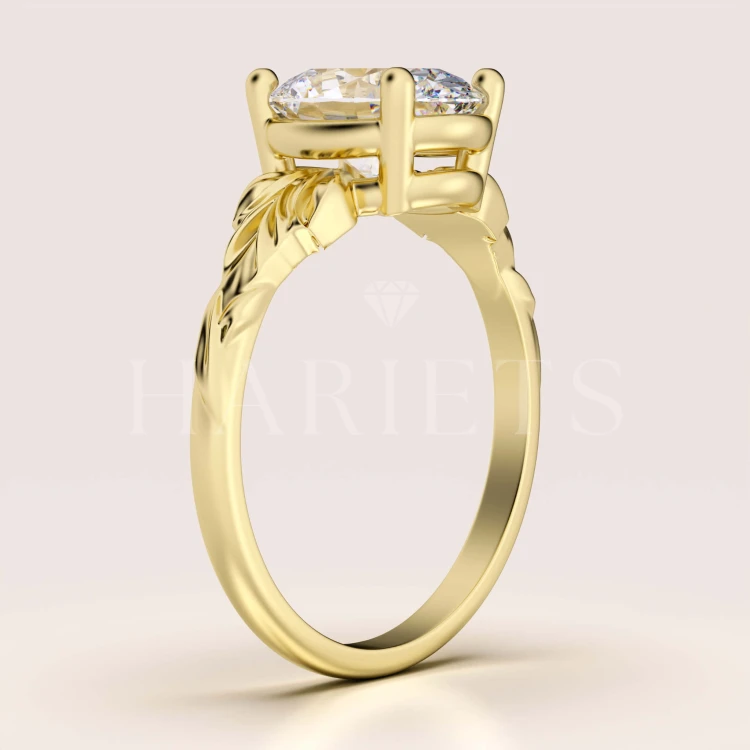 bague-fiancailles-diamant-de-laboratoire-2ct-taille-ovale-côté-or-jaune-wings-hariets.jpg