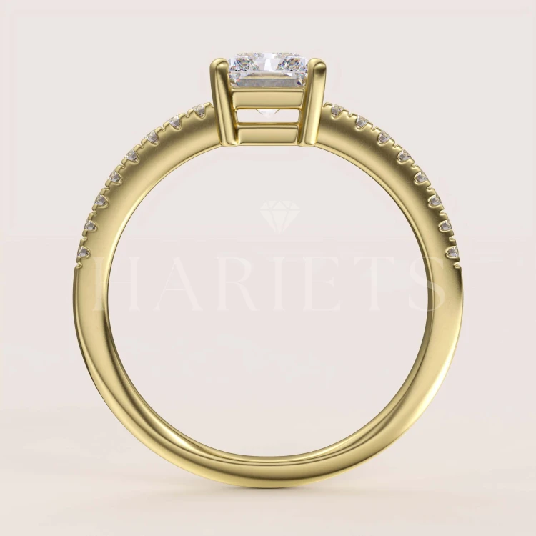 bague-de-fiançailles-halo-moissanite-1ct-taille-émeraude-face-or-jaune-venice-hariets.jpg