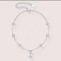 bracelet-en-argent-avec-moissanites-floriss-hariets.png