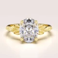 bague-fiancailles-moissanite-2ct-taille-ovale-or-jaune-wings-hariets-2.jpg