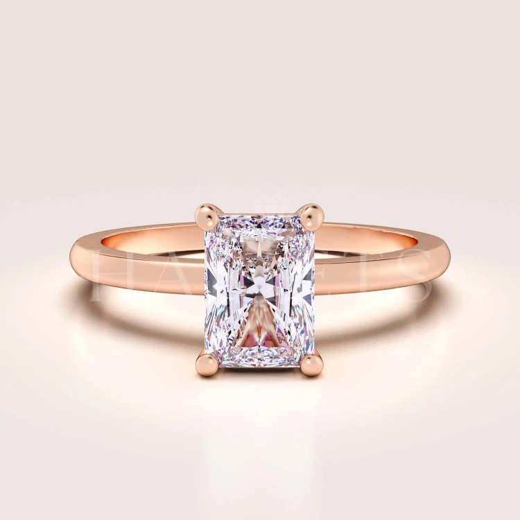 bague-de-fiançailles-solitaire-verity-moissanite-1ct-taille-radiant-or-rose-hariets.jpg