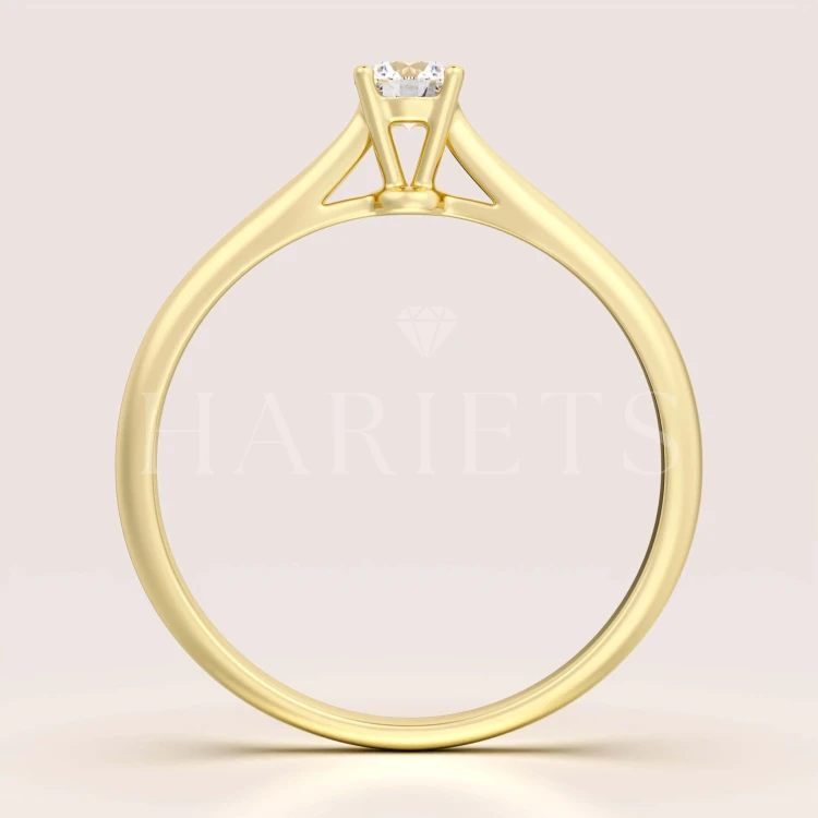 bague-de-fiancailles-solitaire-blink-moissanite-0-3ct-taille-brillant-face-or-jaune-hariets.jpg