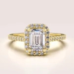 Bague de fiançailles en 24h Halo avec moissanite de 1 ct taille émeraude – Stardust en or 14k