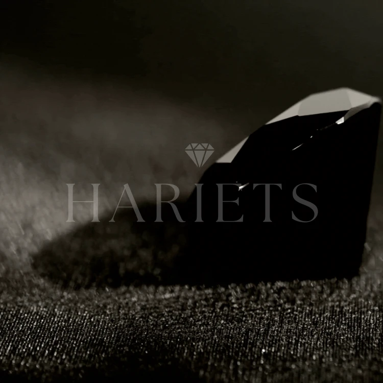 moissanite-noir-taille-brillant-hariets