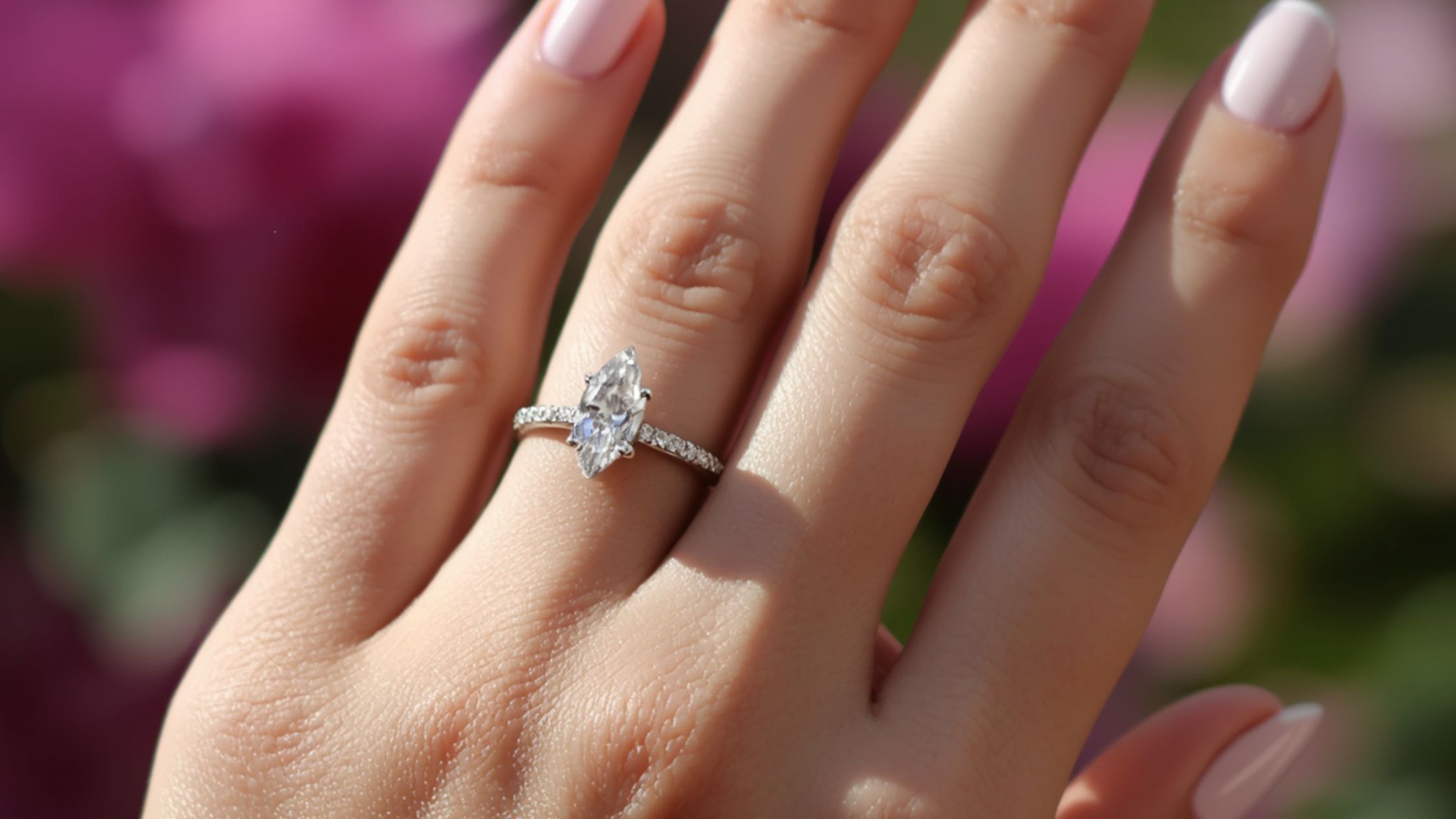 Moissanite taille marquise – tout savoir sur la taille de bague la plus tendance